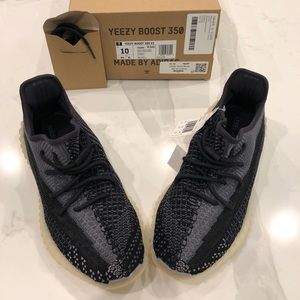 Geezy Boost 350 V2 (Carbon)